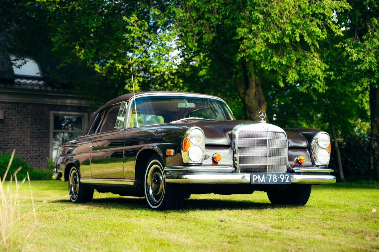 Mercedes-Benz 250SE W111 Cabriolet  bj1967 Collectors item, Overige modellen, 170 pk, 5 stoelen, Automaat