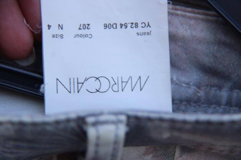 Broek gekleurd bloem Marccain mt N4 (M/40). VAste prijs, Maat 38/40 (M), Overige kleuren, Ophalen of Verzenden, Zo goed als nieuw