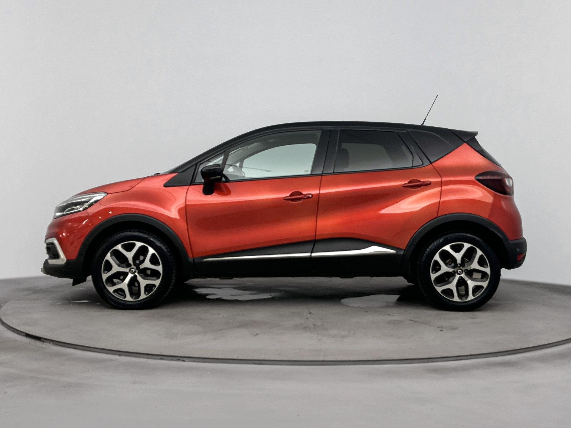 Renault Captur 0.9 TCe Intens 90Pk | Navigatie | Apple & And, Auto's, Renault, Voorwielaandrijving, 898 cc, Stof, Gebruikt