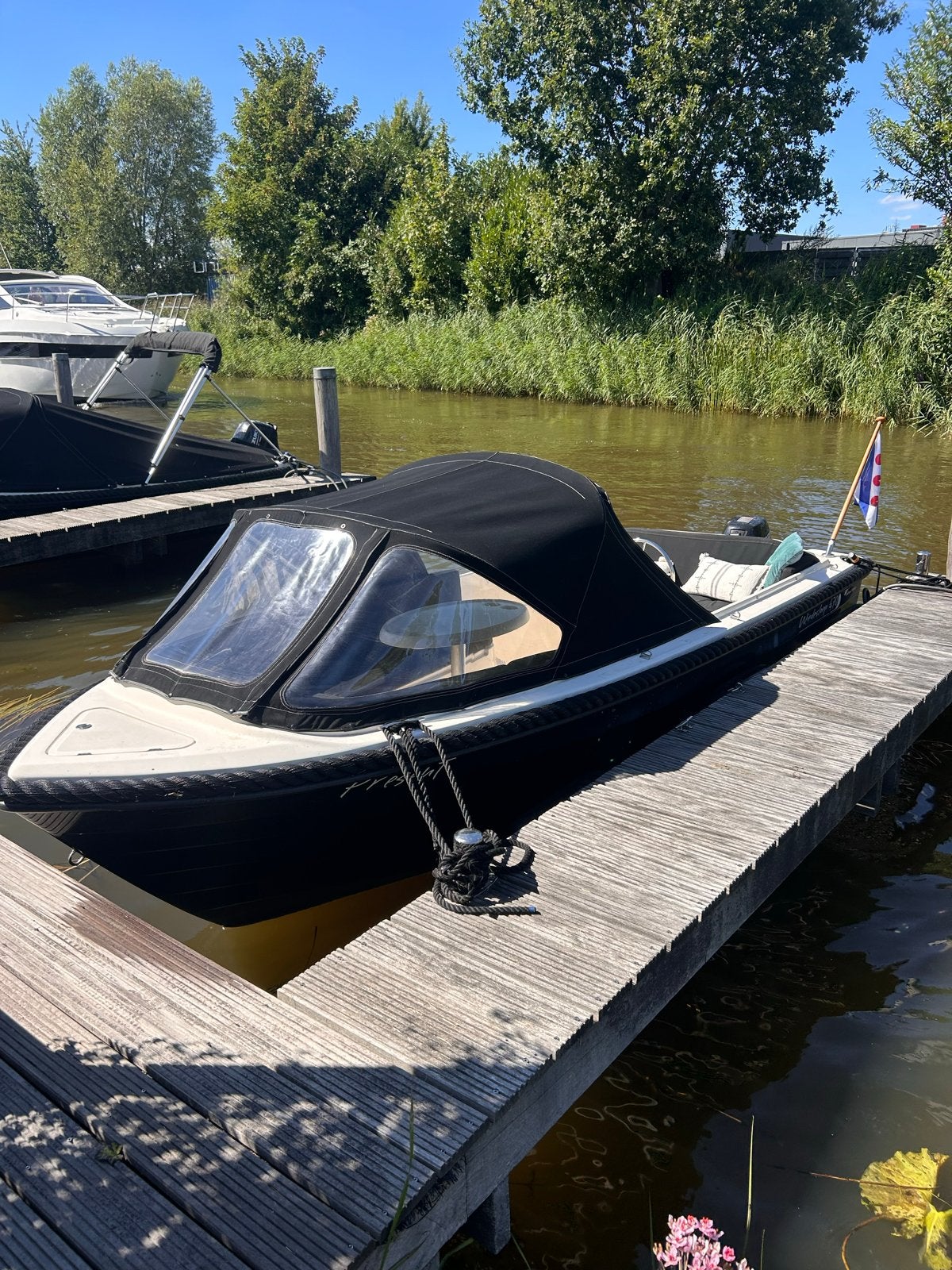 Nette en goed onderhouden sloep met buitenboordmotor, Watersport en Boten, Ophalen of Verzenden, Gebruikt, Motor en Techniek, Motorboot