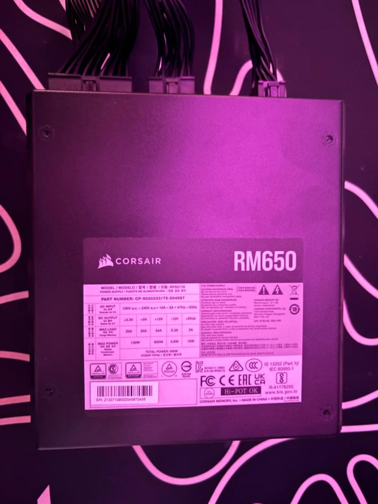 Corsair RM650 Voeding (PSU) - Modulair, 650W, Computers en Software, Interne voedingen, Zo goed als nieuw, Ophalen of Verzenden