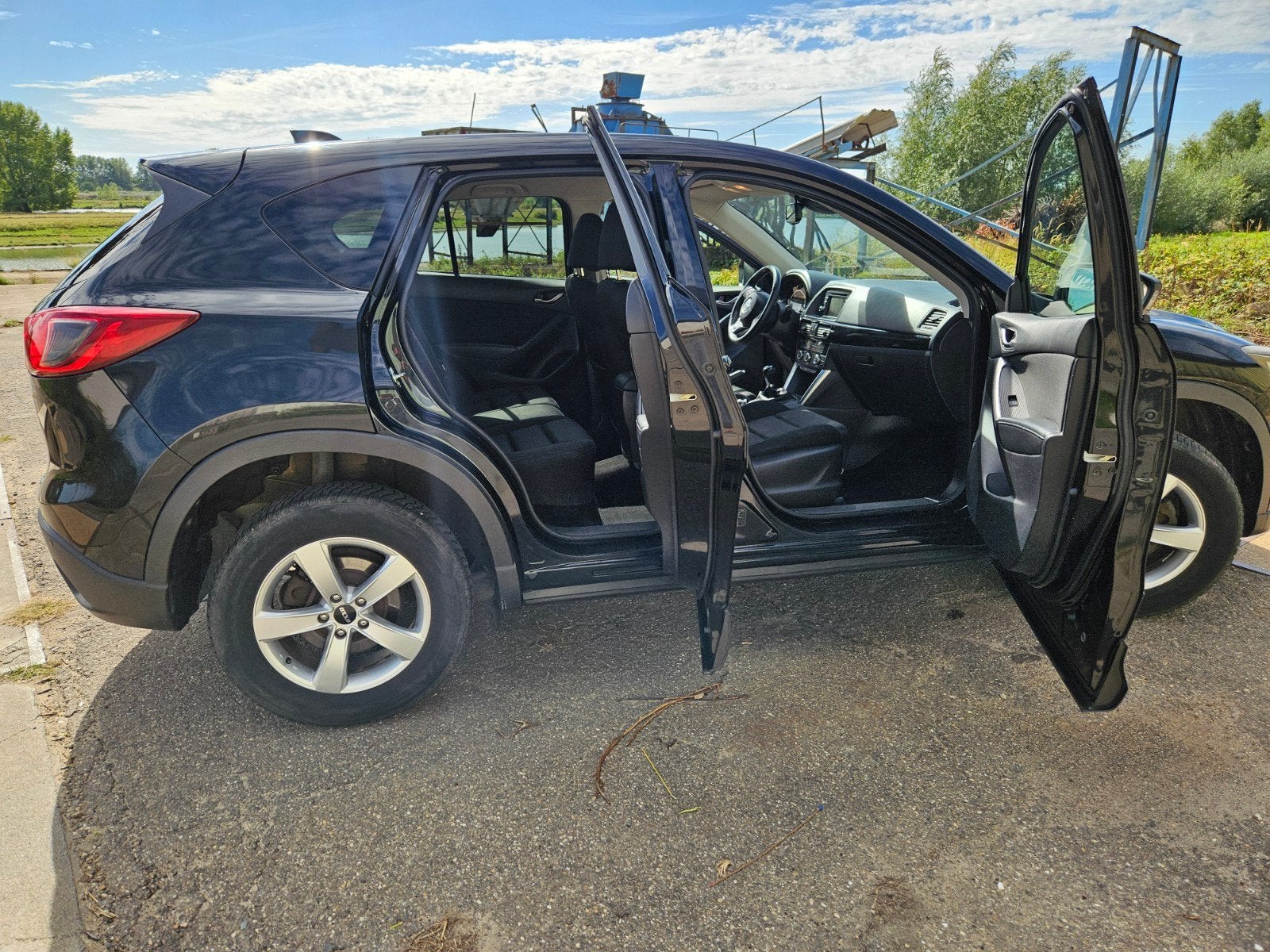 Foto 9 van Mazda CX-5 2.0 121KW 2WD 2013 Zwart