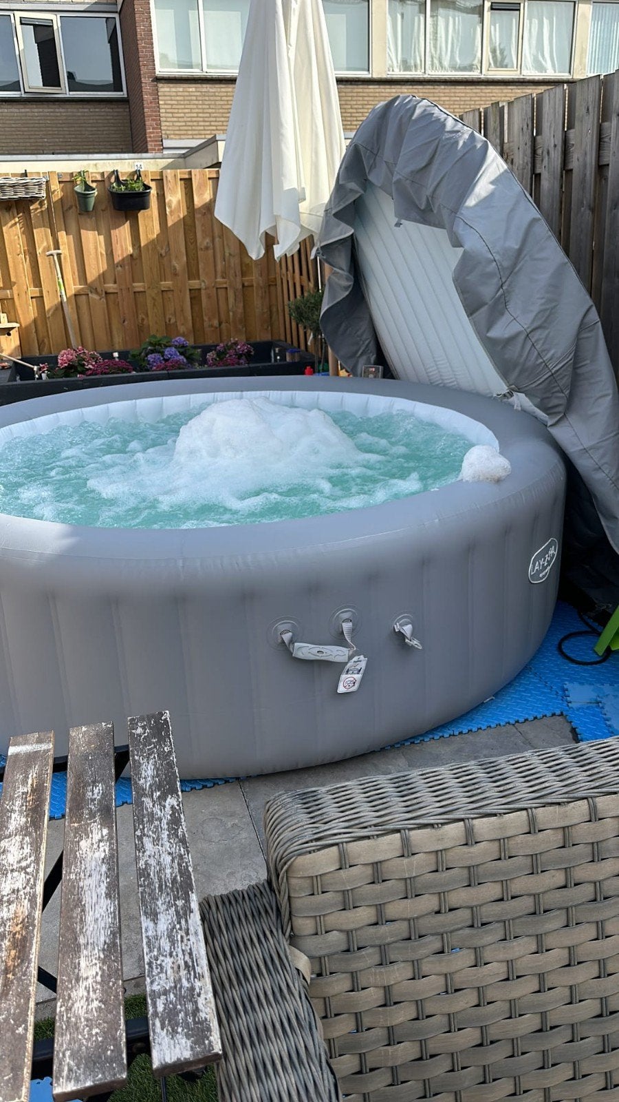 Lazy-Spa 8-persoons met WiFi en warmtepomp, Ophalen