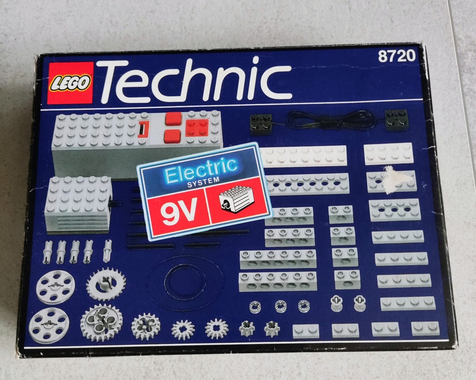 Lego Technic 8720 - 9V Electric System (Vintage), Kinderen en Baby's, Speelgoed | Duplo en Lego, Lego, Ophalen of Verzenden, Zo goed als nieuw