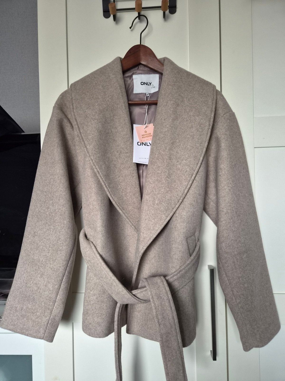 only jas maat xs, Only, Beige, Nieuw, Ophalen of Verzenden