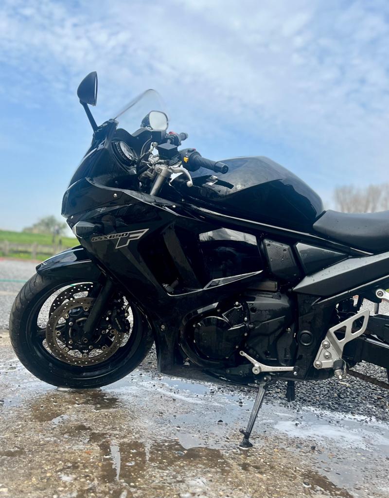 Suzuki GSX 650F - lage km stand, Ophalen