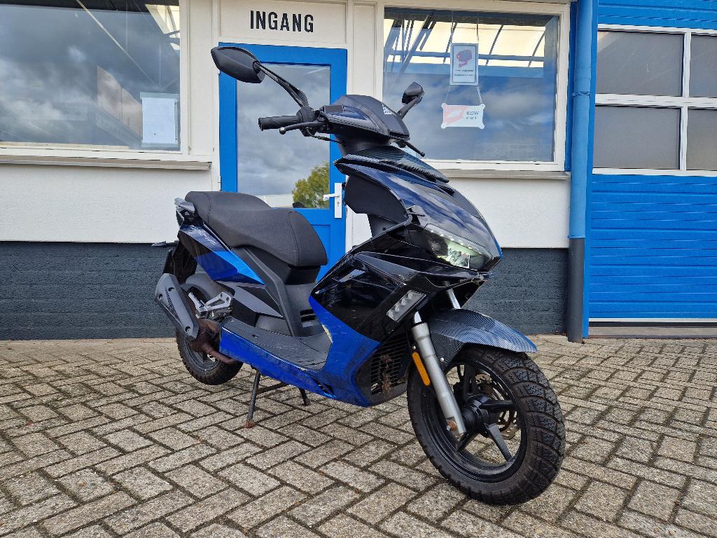 TURBHO SW50 bromscooter met noppen profiel , 4takt 45km /u, Ophalen, Gebruikt, Yamaha