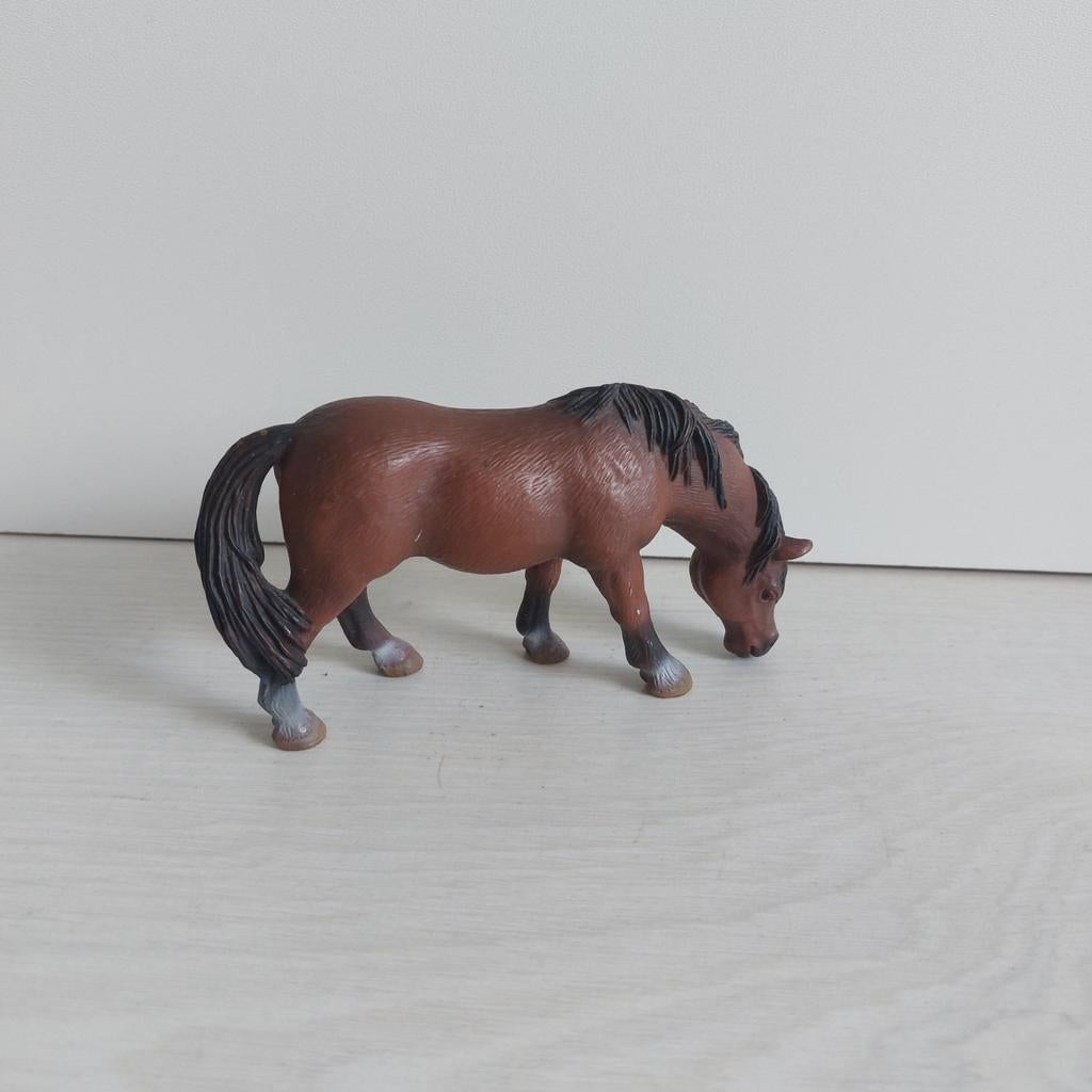 Schleich grazende merrie 2004, Verzamelen, Speelgoed, Ophalen of Verzenden, Gebruikt