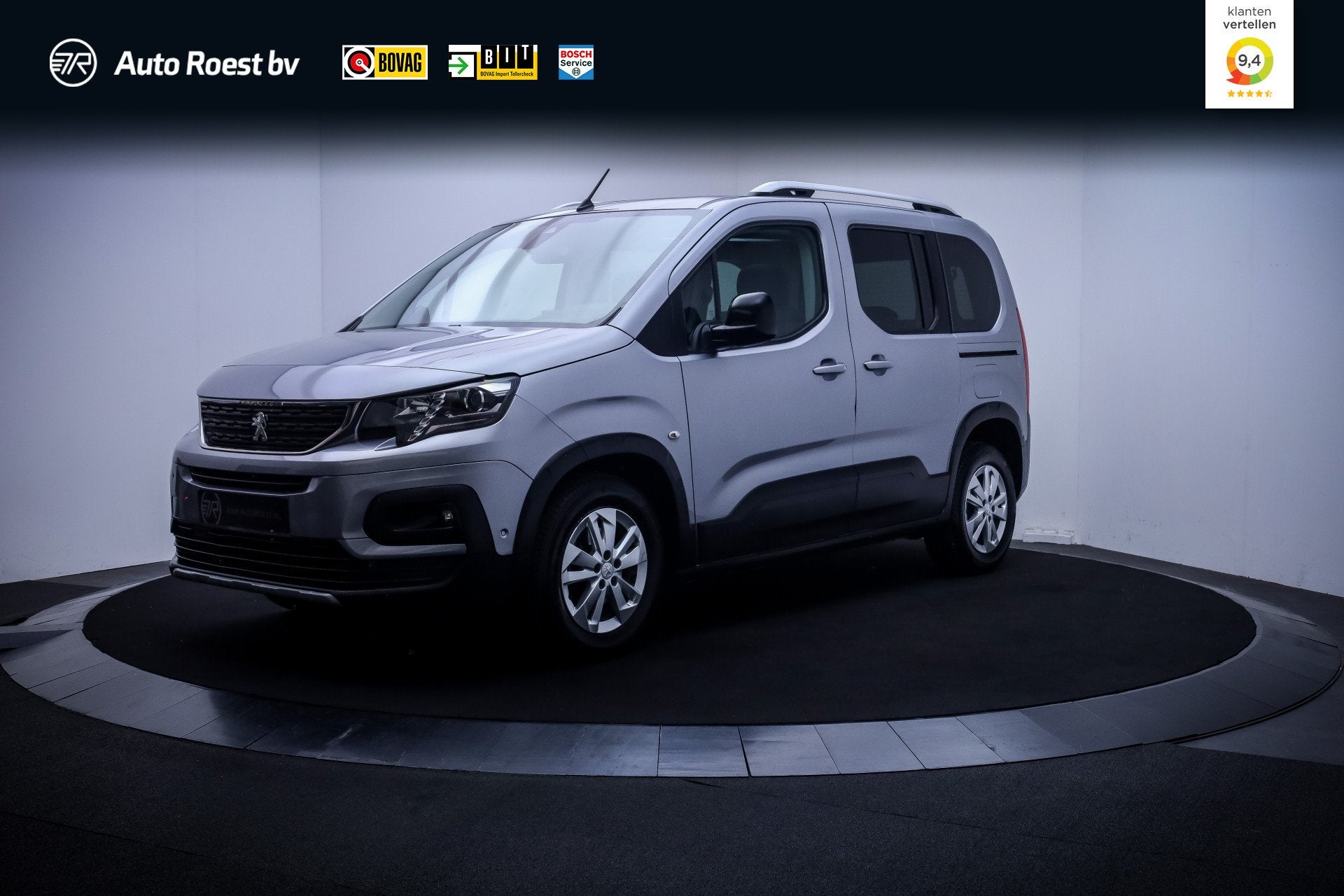 Peugeot Rifter 1.2T Aut. ALLURE PACK PANO | NAVI | 360 CAMER, Auto's, Peugeot, Dealer onderhouden, Stof, Gebruikt, Zwart