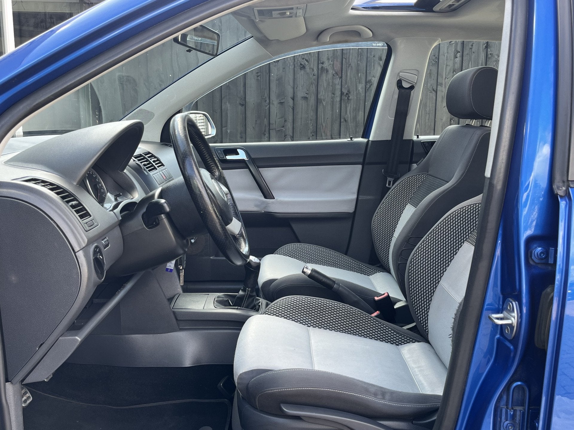 Volkswagen Polo 1.2-12V Cross / schuif-kanteldak / Elek Rame, Voorwielaandrijving, Stof, Zwart, Elektrische ramen
