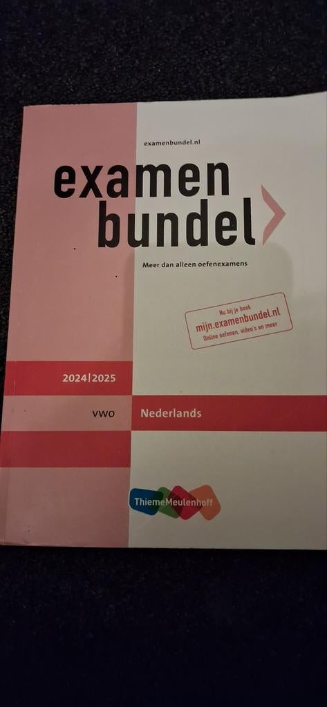 Examenbundel VWO Nederlands 2024/2025 - Nette staat, Ophalen of Verzenden, Zo goed als nieuw, VWO, Nederlands