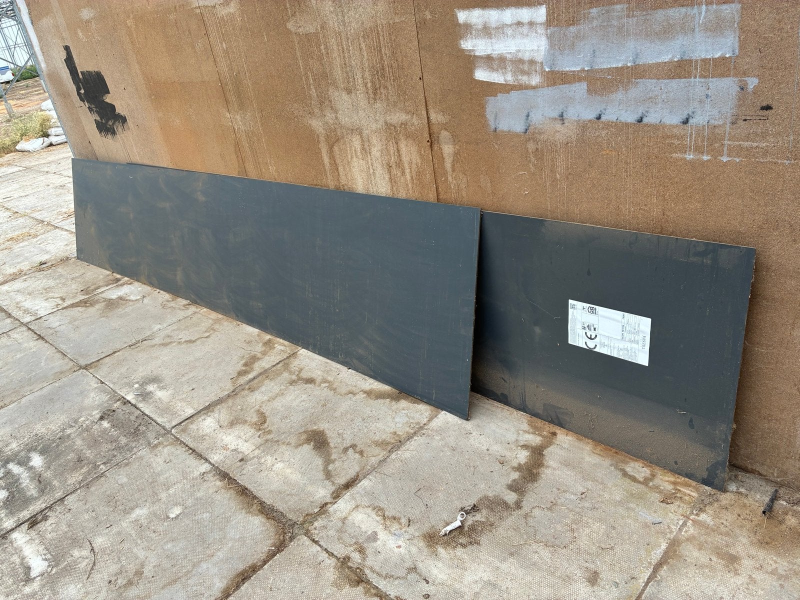 2x Trespa strook 6mm antraciet 3650x770/740mm, Ophalen of Verzenden, Gebruikt, HPL, Minder dan 20 mm