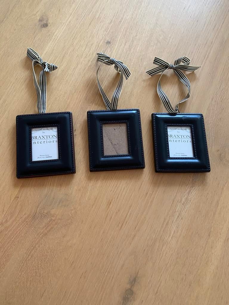 Drie kleine fotolijstjes van Braxton Interiors, Huis en Inrichting, Ophalen of Verzenden, Gebruikt, Overige materialen, Minder dan 50 cm