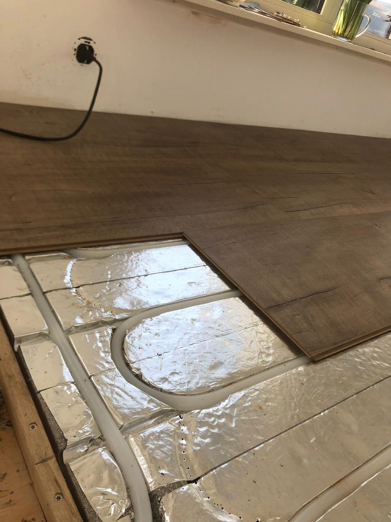 vloerverwarming op houten vloer 25 mm hoog, Overige kleuren, 75 m² of meer, Overige typen, Nieuw