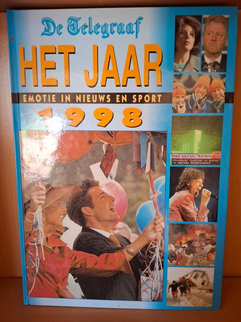 Jaarboeken telegraaf, Boeken, Ophalen