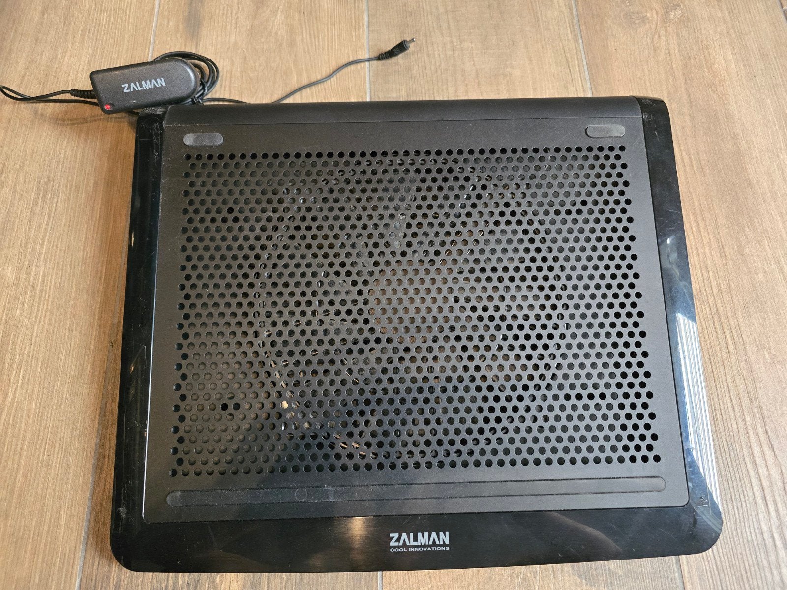 Zalman laptop koeler notebook cooler, Computers en Software, Ophalen of Verzenden, Zo goed als nieuw, Luchtkoeling