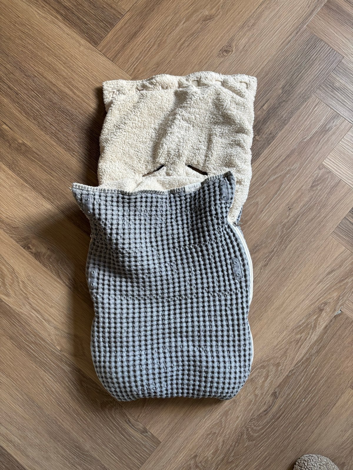 Koeka voetenzak grijs, Kinderen en Baby's, Ophalen of Verzenden, Zo goed als nieuw