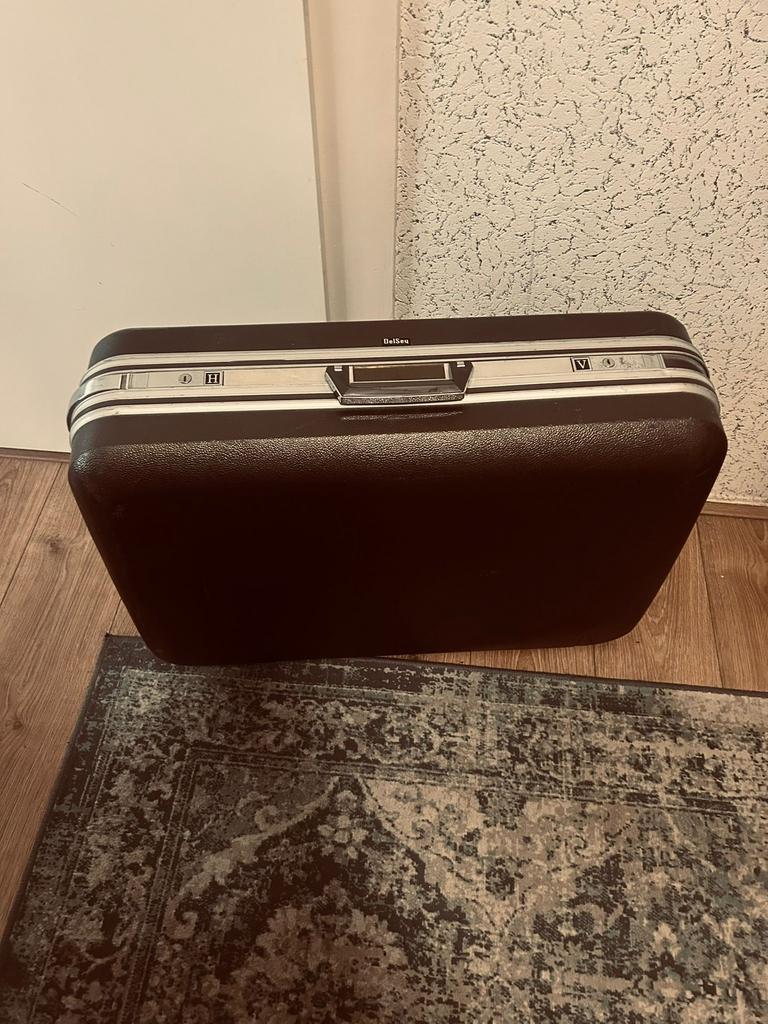 Grote DelSey koffer met harde schaal, Sieraden, Tassen en Uiterlijk, Koffers, Ophalen, Gebruikt, Hard kunststof, 70 cm of meer