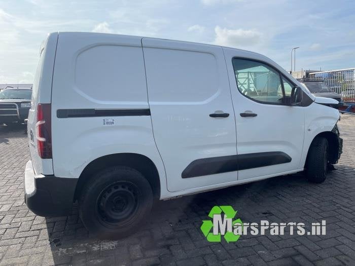 Remklauw (Tang) rechts-achter van een Citroen Berlingo, Gebruikt, -, Ophalen of Verzenden, -