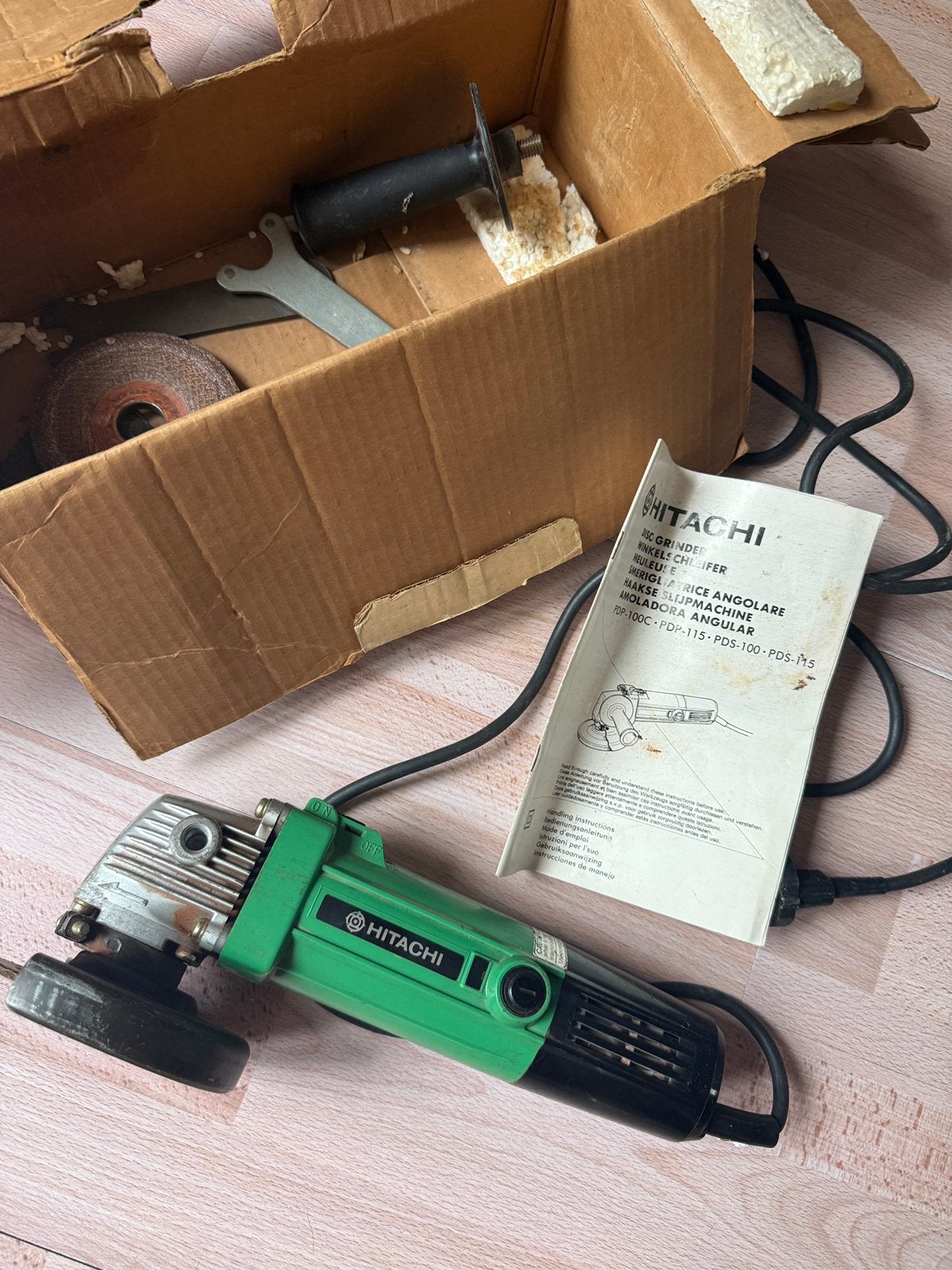 Slijpmachine hitachi, Ophalen, Gebruikt, Minder dan 700 watt, Werkbankslijpmachine