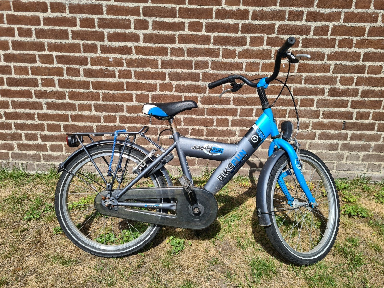 Foto 2 van fiets 20 inch