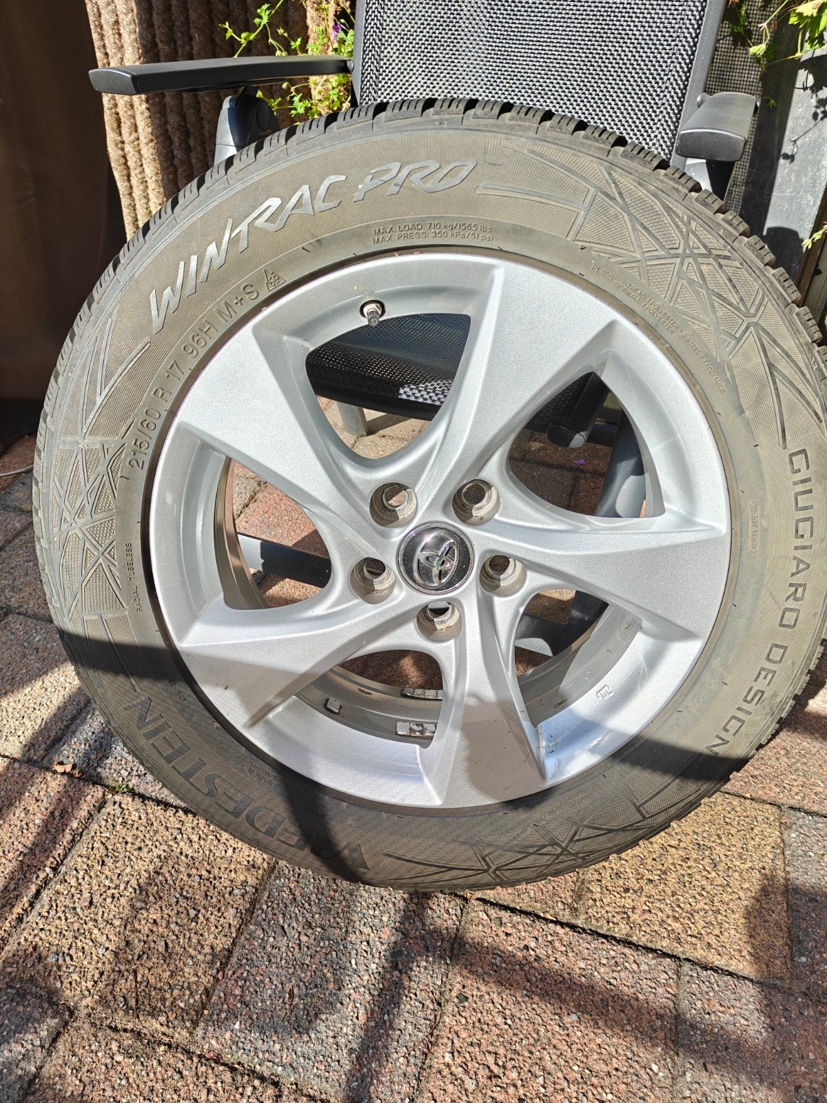Winterbanden met velgen voor Toyota C-HR (215/60 R17), Ophalen, Banden en Velgen, 17 inch, Winterbanden