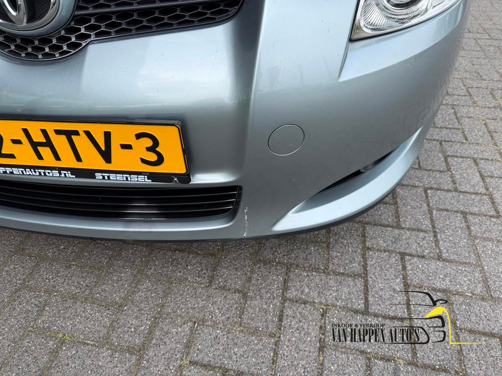 Toyota Auris 1.6-16V Dynamic / 4 - 2027, Voorwielaandrijving, Gebruikt, Zwart, 4 cilinders