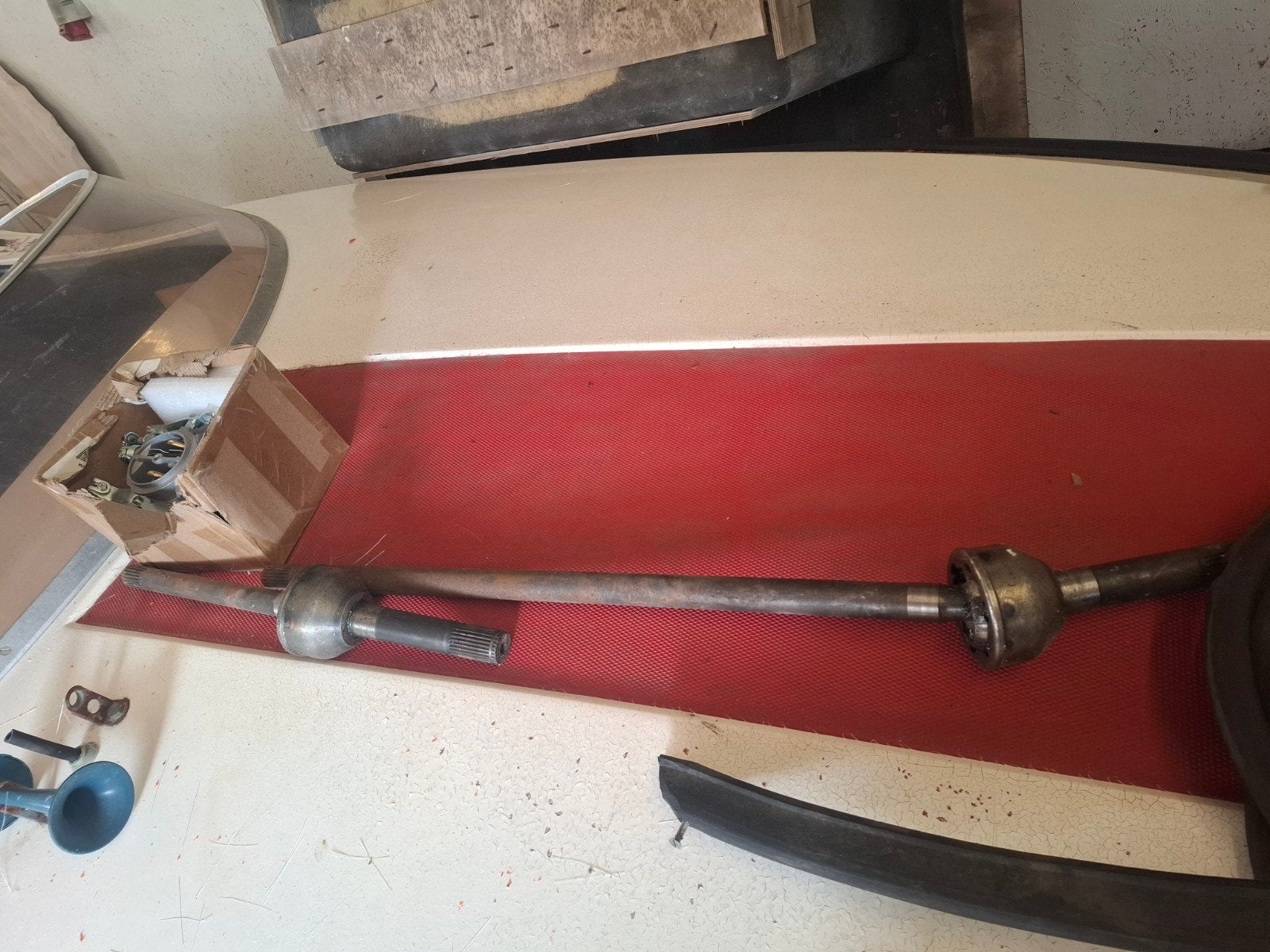 Aandrijfassen  en carburateur suzuki samurai, Ophalen, Gebruikt