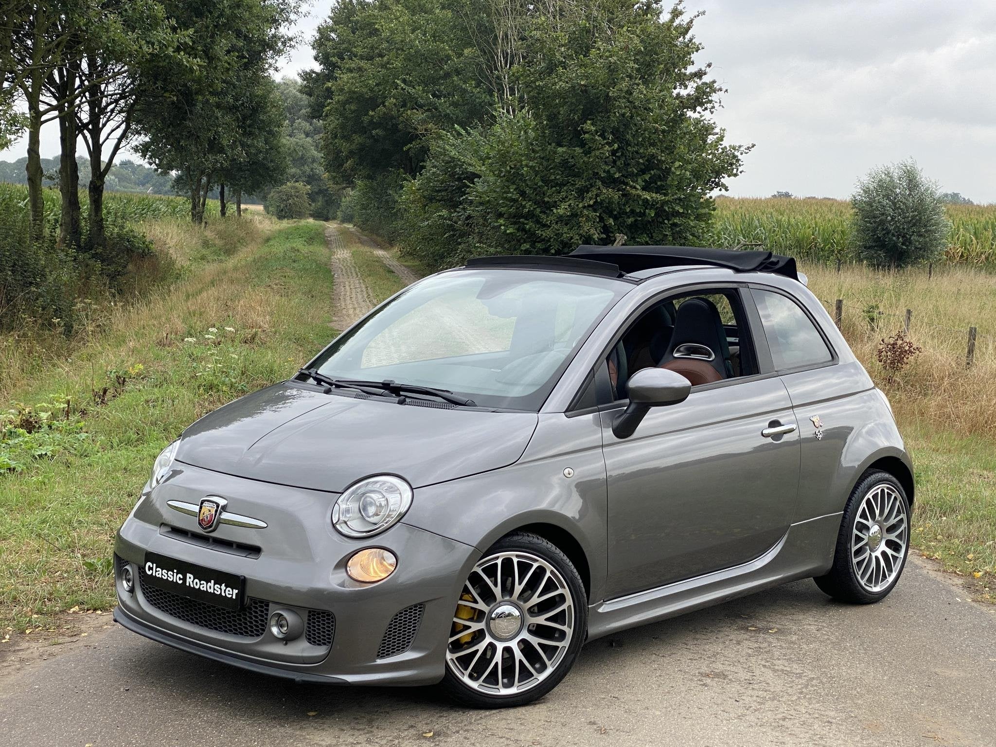 Fiat 500 C ABARTH 595C 1.4 T-Jet TURISMO, 1STE EIGENAAR, Auto's, Voorwielaandrijving, Dealer onderhouden, Gebruikt, Euro 6