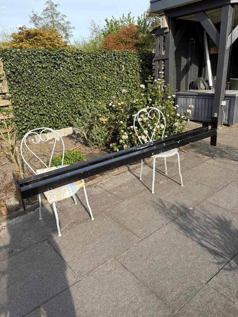 2 zwarte stalen staanders voor carport, Doe-het-zelf en Verbouw, Metalen, Ophalen, Gebruikt, IJzer