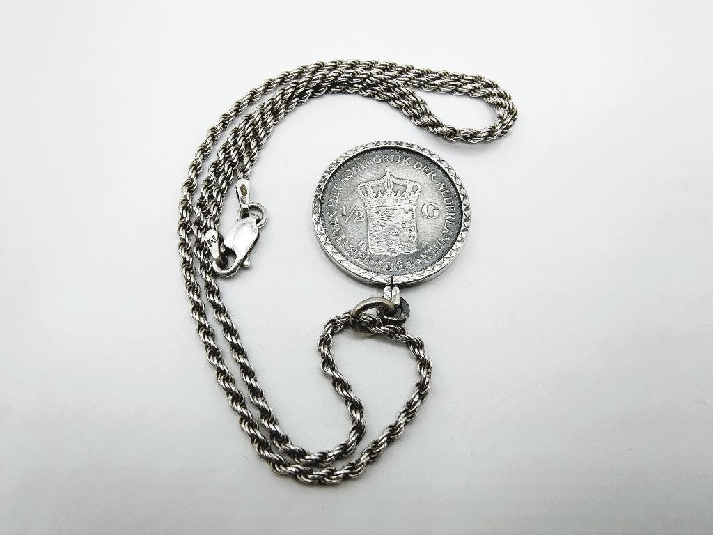 Zilveren slangenketting met halve gulden hanger, 43 cm, Met hanger, Gebruikt, Info@zilverwebsite.nl, Verzenden