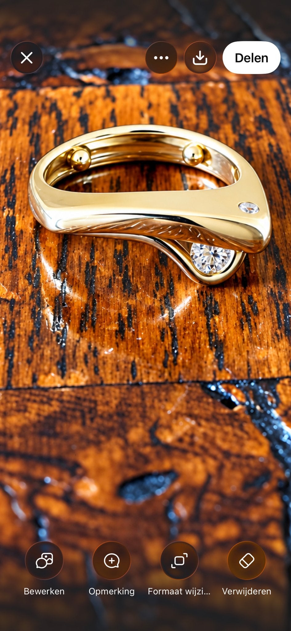 Handgemaakte gouden ring met diamant - Jelte Stil, Ophalen of Verzenden, Zo goed als nieuw, Met edelsteen, Dame
