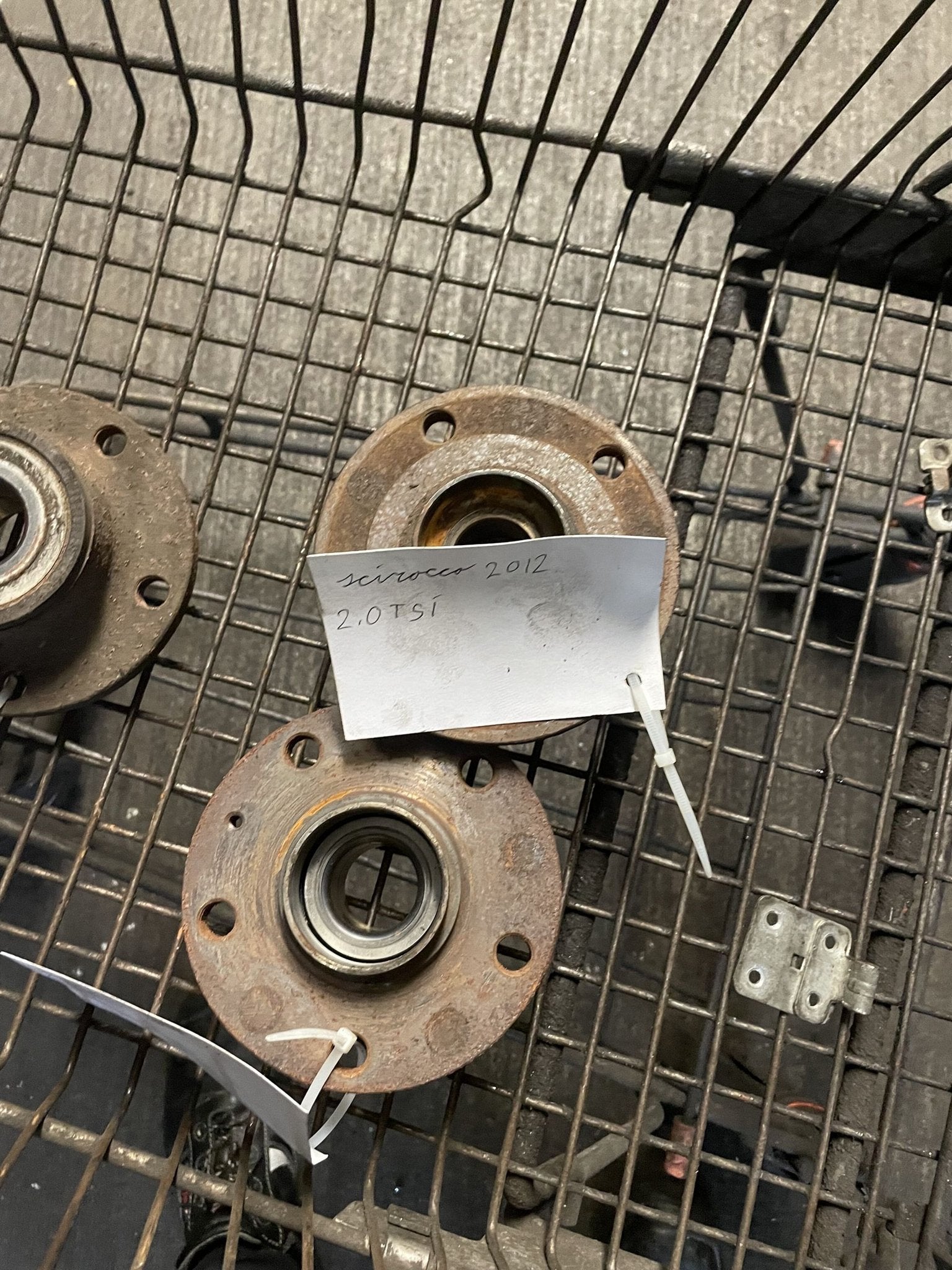VW Scirocco wiellagers, Auto-onderdelen, Remmen en Aandrijving, Gebruikt, Ophalen of Verzenden