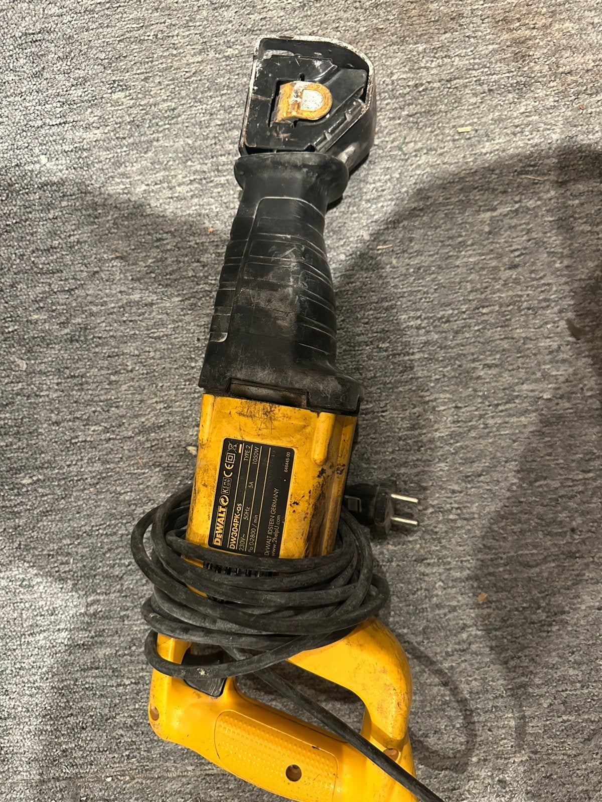 Reciprozaag dewalt, Ophalen, Zo goed als nieuw, 600 tot 1200 watt, Bandschuurmachine