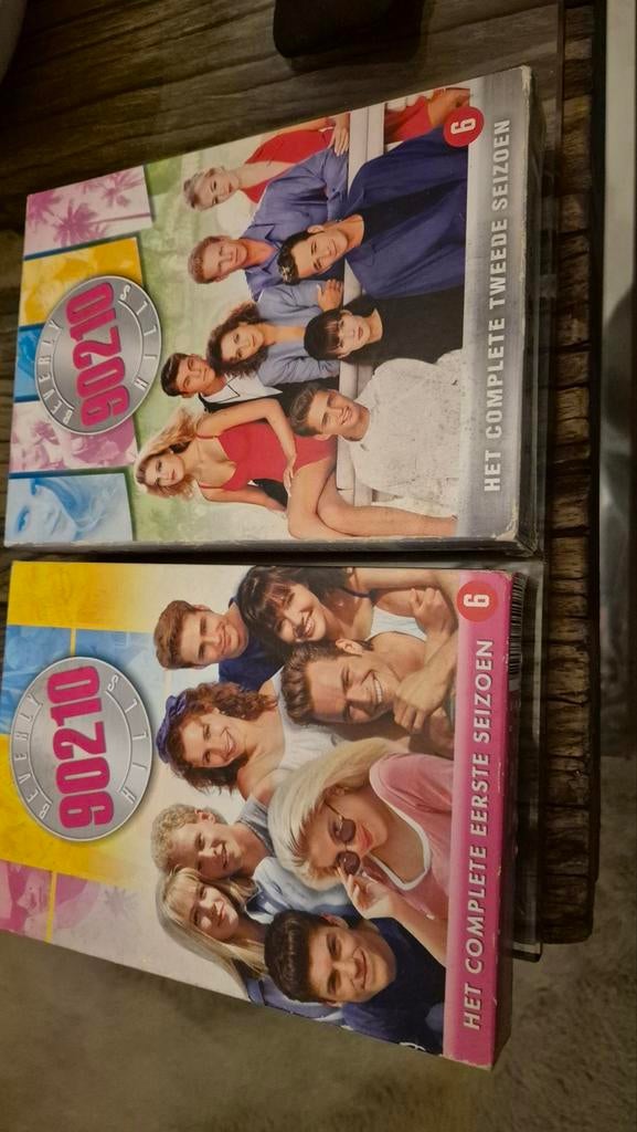 Beverly Hills 90210 - Seizoen 1 & 2 DVD Boxset, Cd's en Dvd's, Dvd's | Thrillers en Misdaad, Gebruikt, Overige genres, Boxset