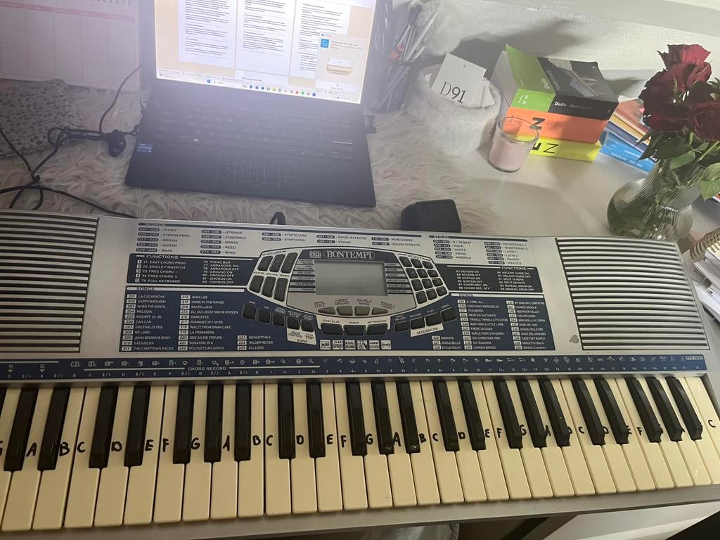 Bontempi keyboard (61 toetsen) met ritmes & demo songs, Muziek en Instrumenten, Ophalen of Verzenden, Gebruikt, 61 toetsen, Overige merken