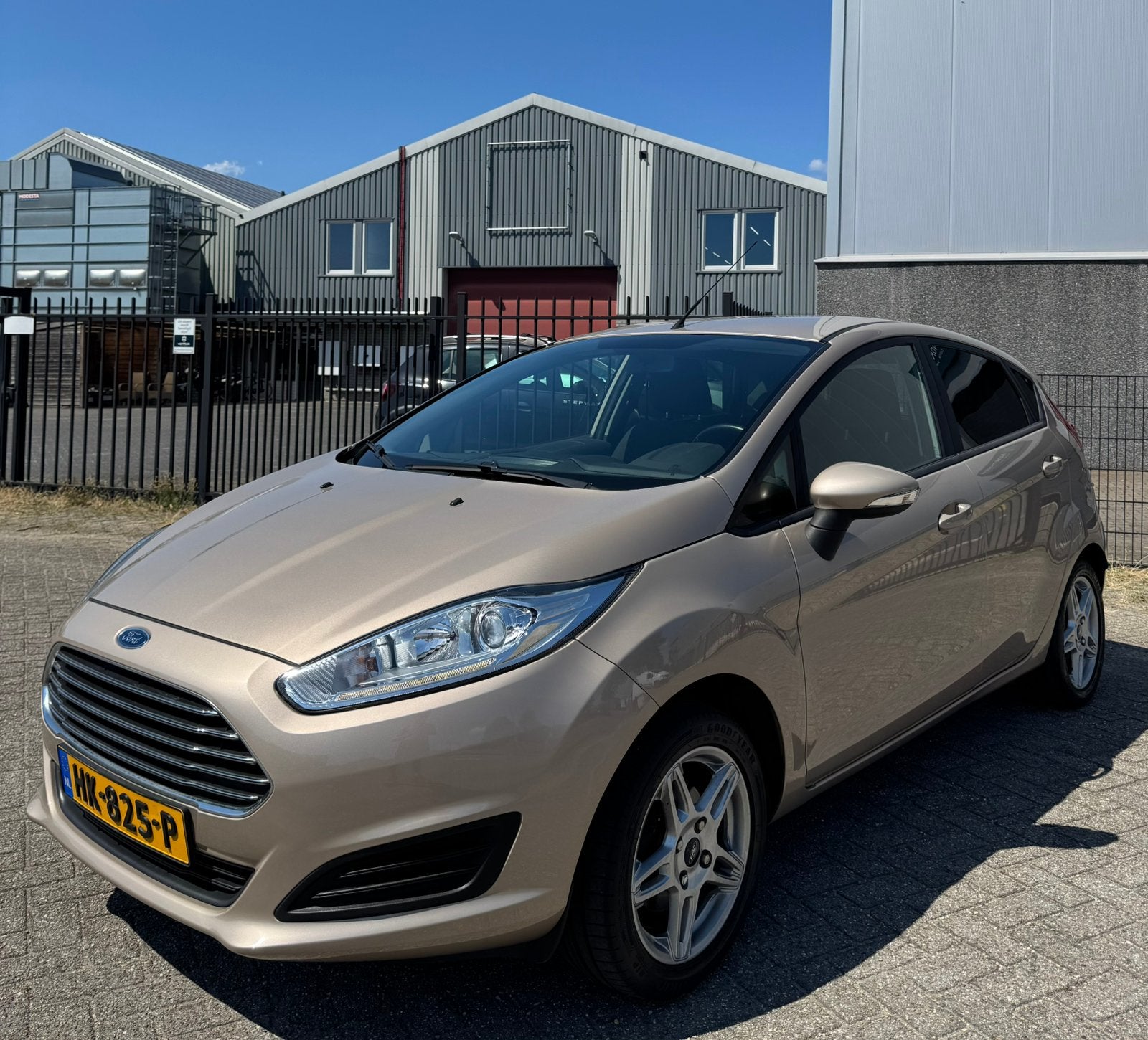 Ford Fiësta 1.0 | Start/Stop | Airco | Trekhaak|Rijklaar|NAP