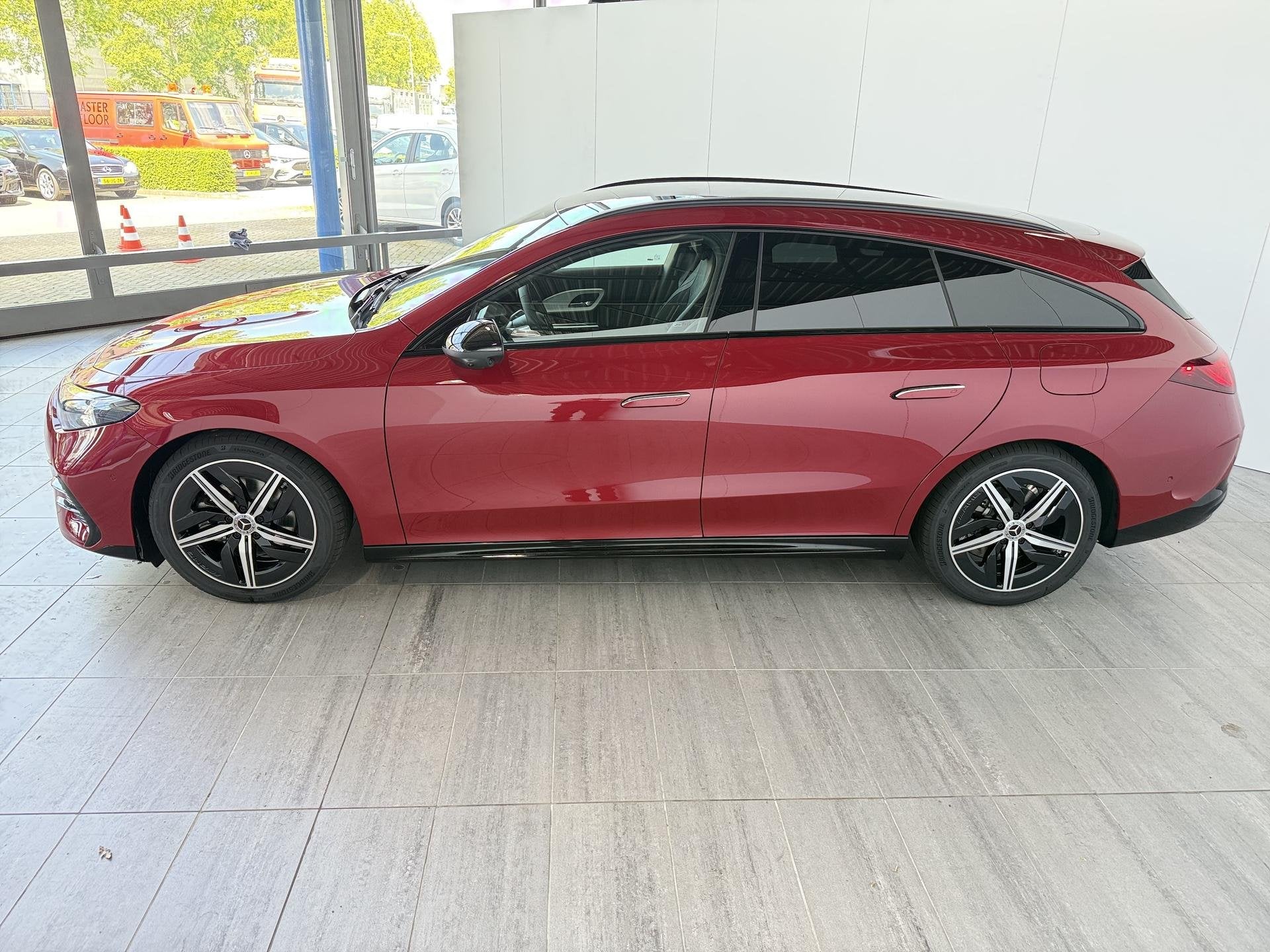 Mercedes-Benz CLA-klasse Shooting Brake 180 Business Solutio, Auto's, CLA, 136 pk, 1610 kg, 4 cilinders