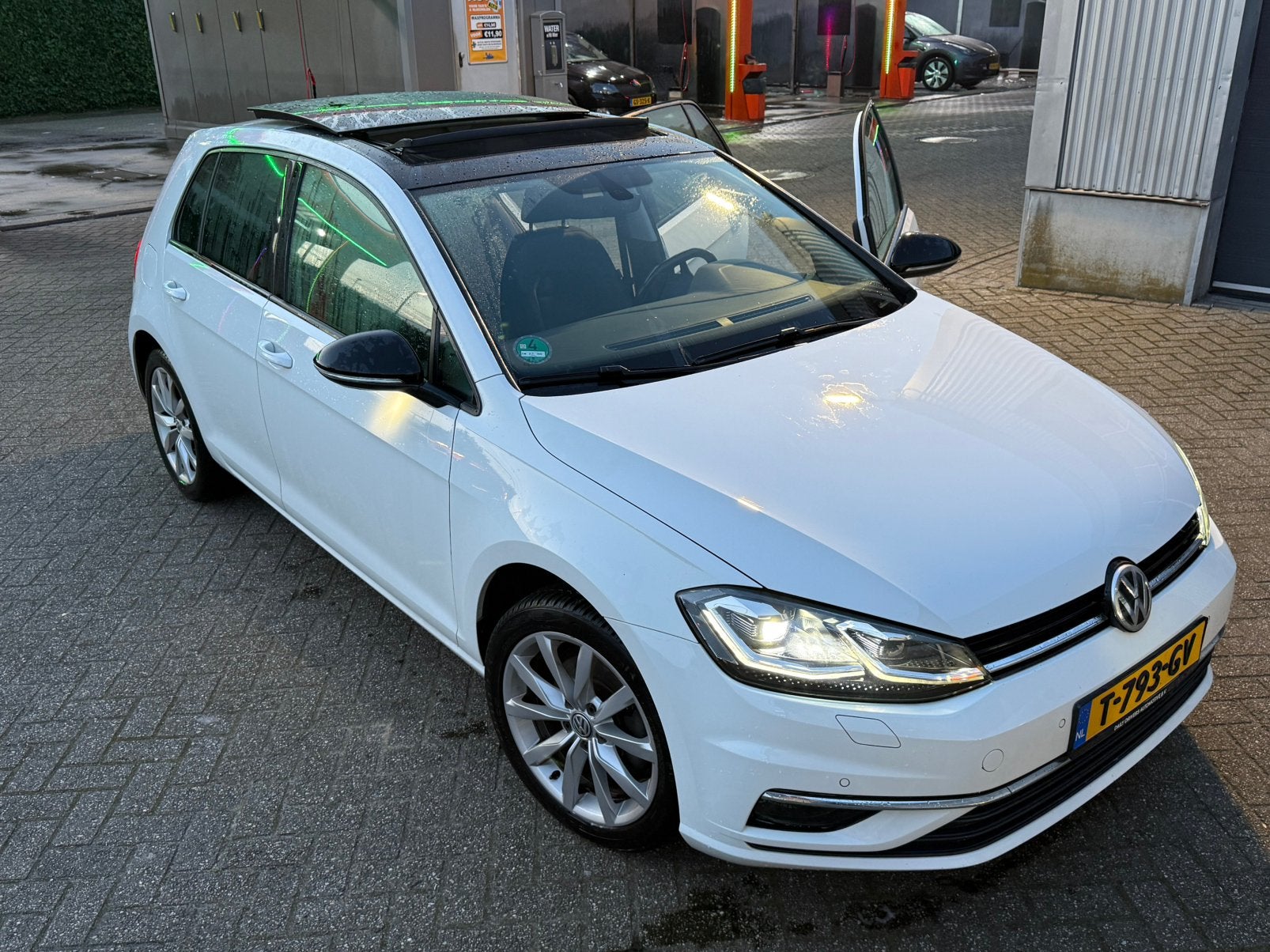 Golf 7.5 1.4 TSI |Pano|Virtual|ErgoActive|ACC|Afn. Trekhaak, Voorwielaandrijving, Dealer onderhouden, 125 pk, 4 cilinders