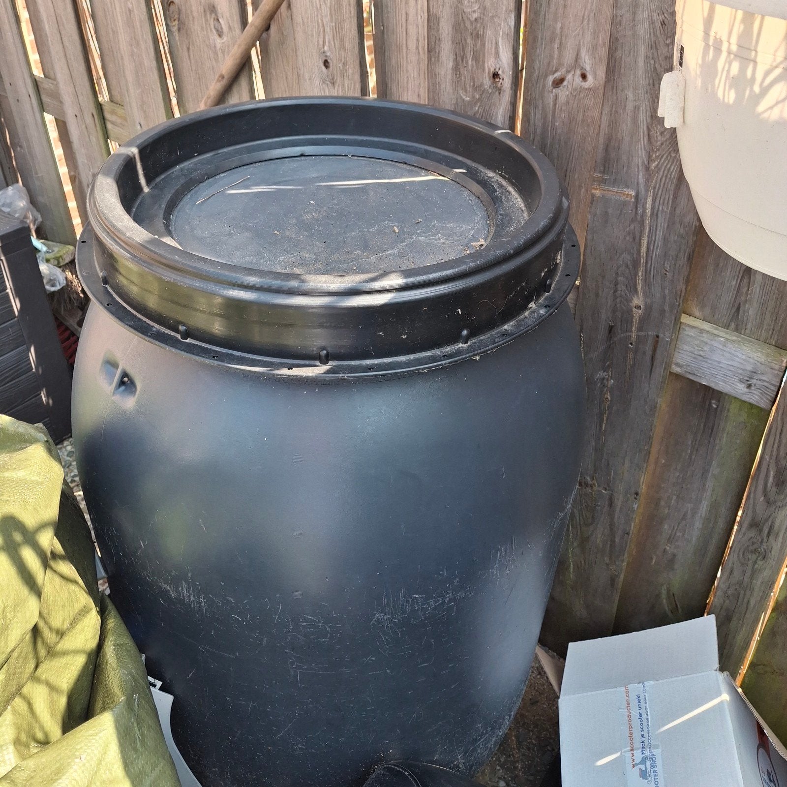 Zwarte regenton, nog helemaal goed, 150 liter of meer, Ophalen of Verzenden, Zo goed als nieuw, Kunststof