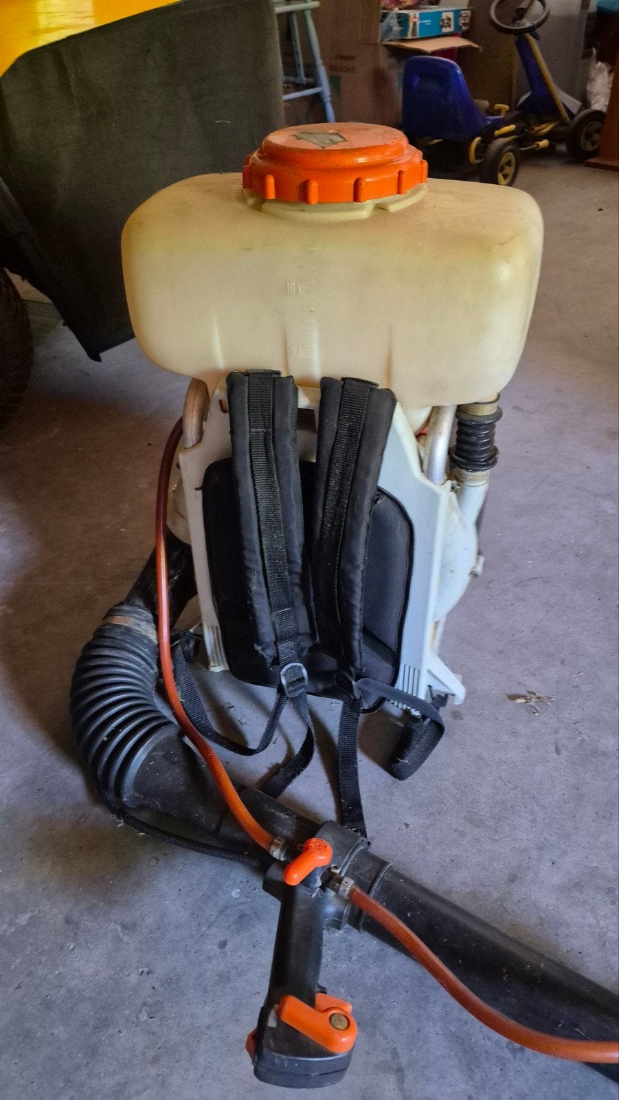Stihl BR 420 bladblazer/spuitmachine, Tuin en Terras, Ophalen, Gebruikt, Met zuigfunctie, Ruggedragen