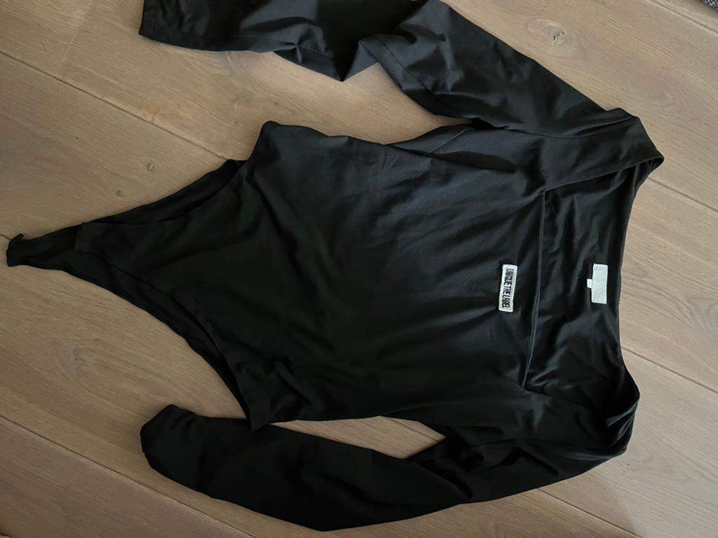 Zwarte  bodysuit met lange mouwen Unique the label, Maat 38/40 (M), Zwart, Ophalen of Verzenden, Zo goed als nieuw