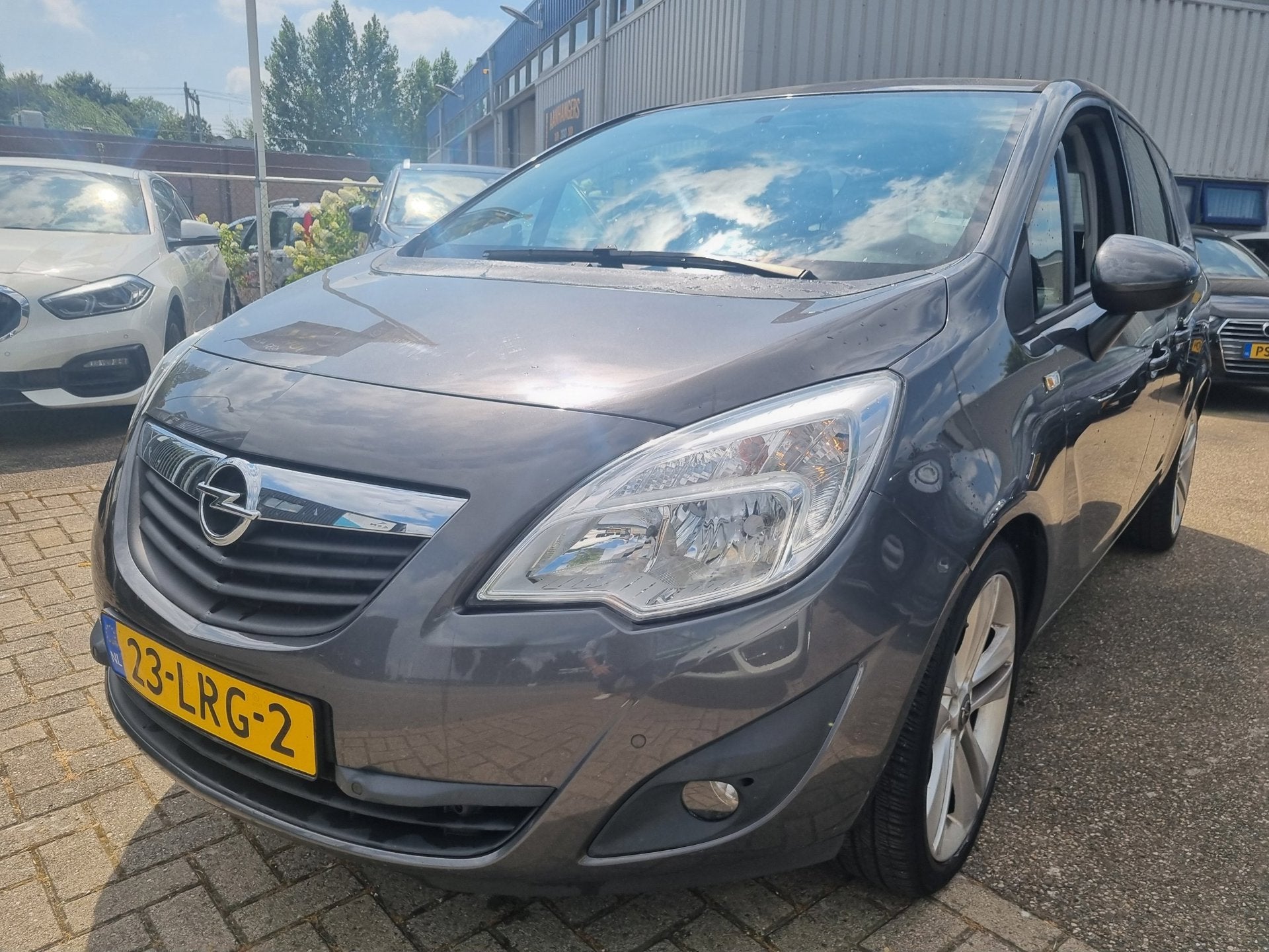Opel Meriva 1.4 Edition Airco 17 Inch Sportwielen, Auto's, Voorwielaandrijving, Euro 5, Gebruikt, 4 cilinders
