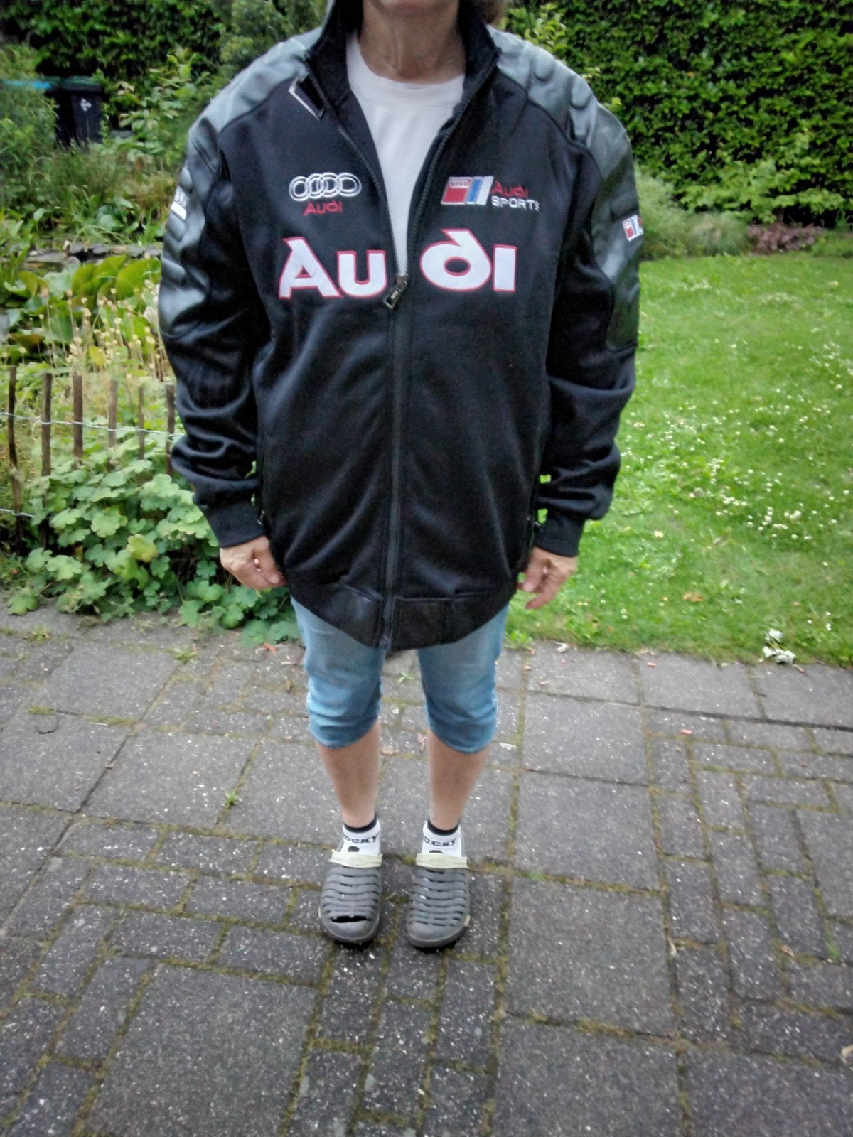Audi jack/jas met stiksels op de voor en achterkant., Zwart, Nieuw, Overige maten, Ophalen of Verzenden