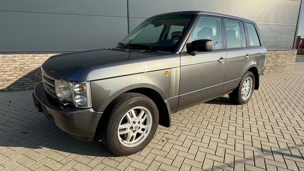 Land Rover Range Rover 4.4 V8 HSE Youngtimer per 2027 / Zwit, Auto's, Automaat, 2443 kg, Gebruikt, 8 cilinders