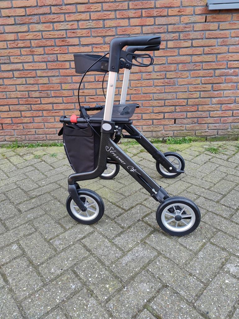 Rollator rehansense streamer CF van carbon met dienblad, Diversen, Rollators, Ophalen of Verzenden