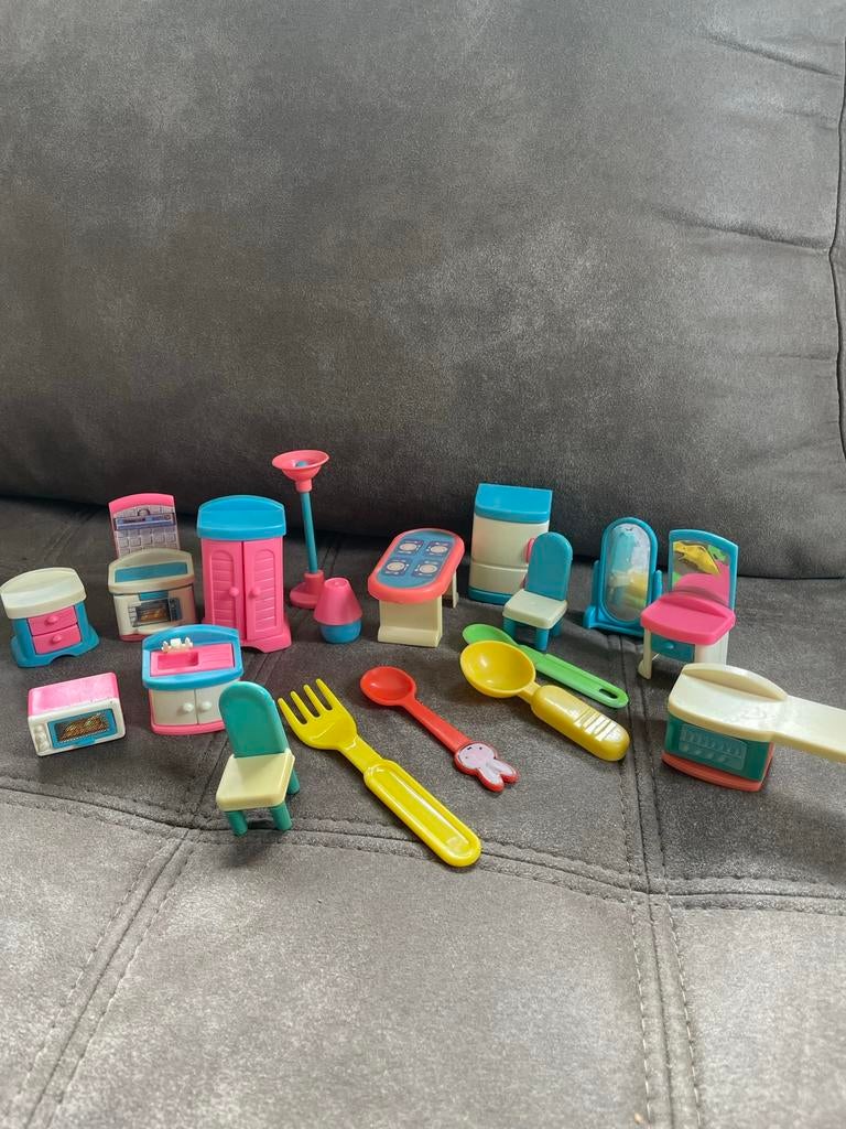 Mini meubels voor poppenhuis, Ophalen of Verzenden, Gebruikt