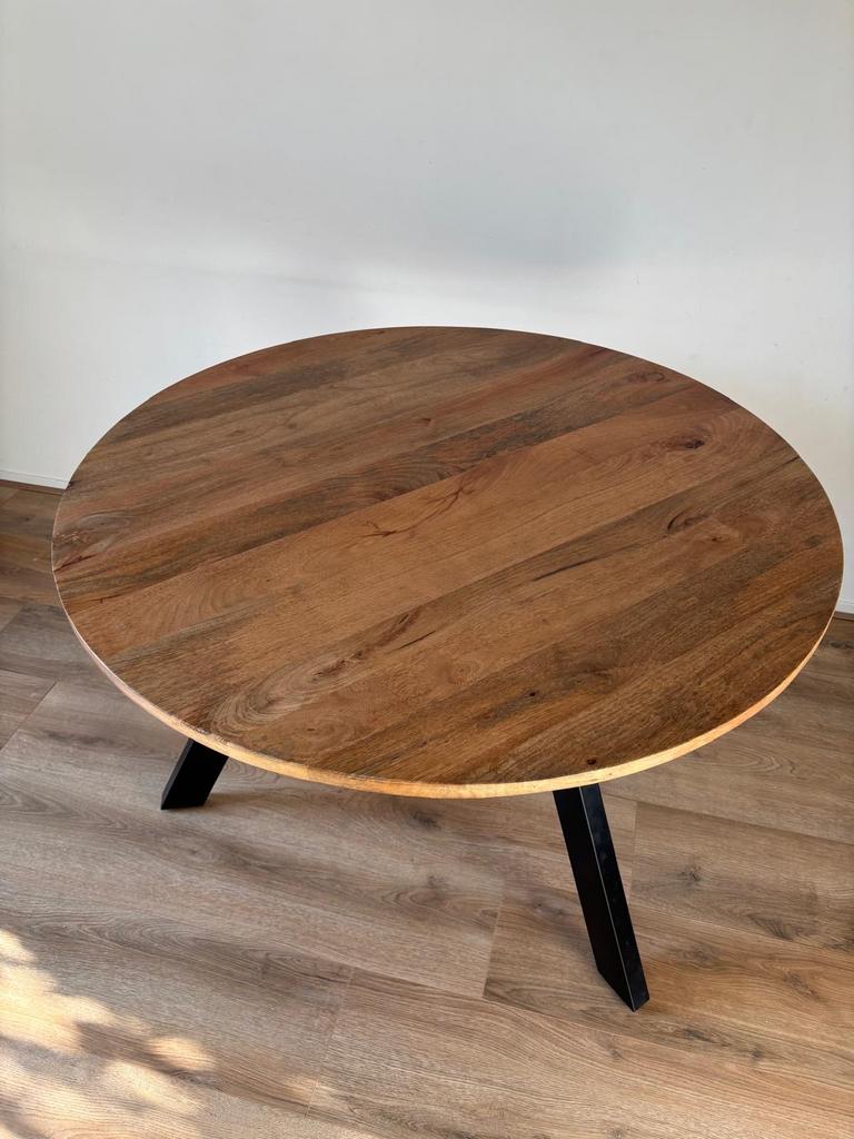 Ronde houten eettafel Kwantum ook mogelijk icm teddy stoelen, Huis en Inrichting, Tafels | Eettafels, Ophalen, Rond, Zo goed als nieuw