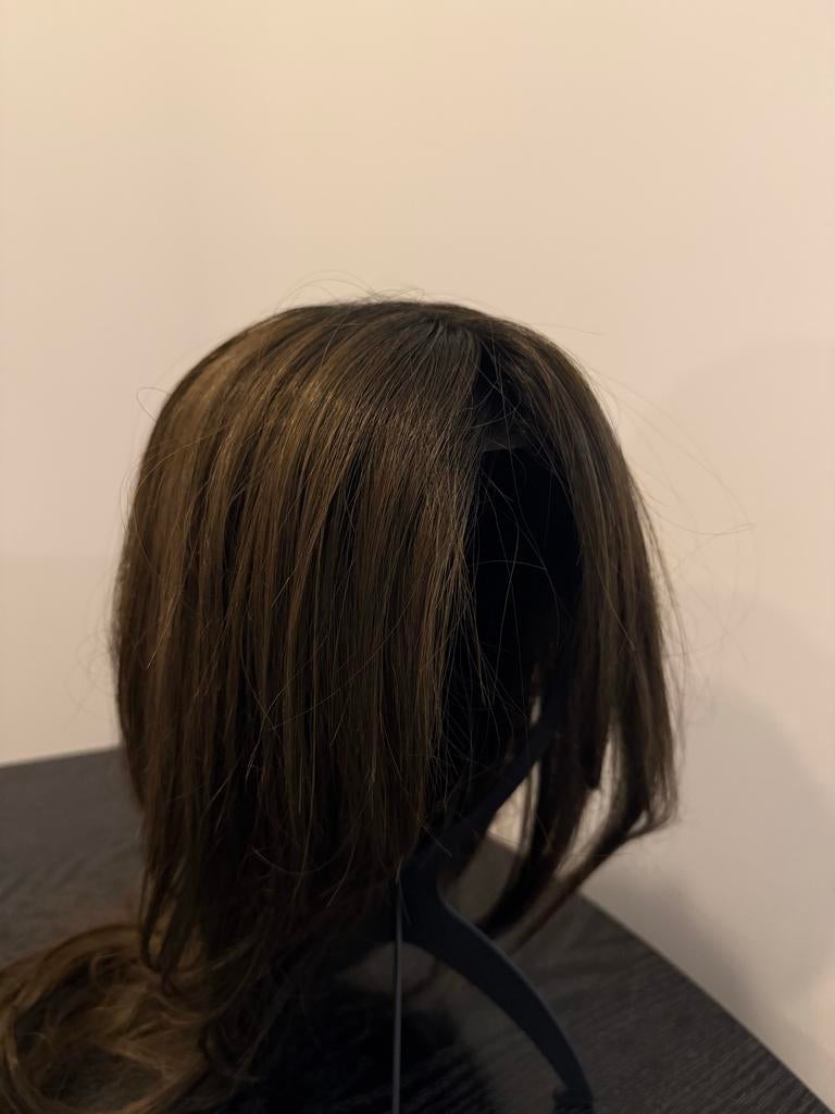 Pruik bruin haar, Sieraden, Tassen en Uiterlijk, Uiterlijk | Haarverzorging, Zo goed als nieuw, Overige typen, Ophalen