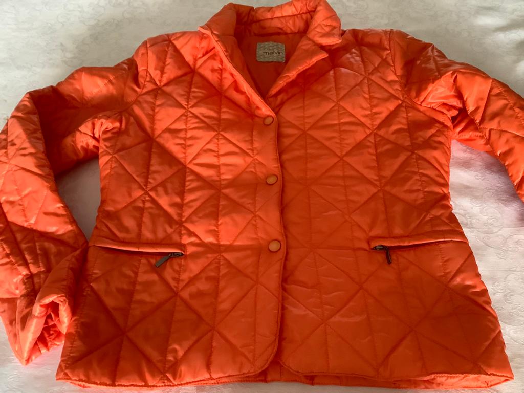 KORT GEWATTEERD JACK MELVIN MAAT 36-38 ZACHTE TINT ORANJE, Ophalen of Verzenden, Zo goed als nieuw, Maat 36 (S), Oranje